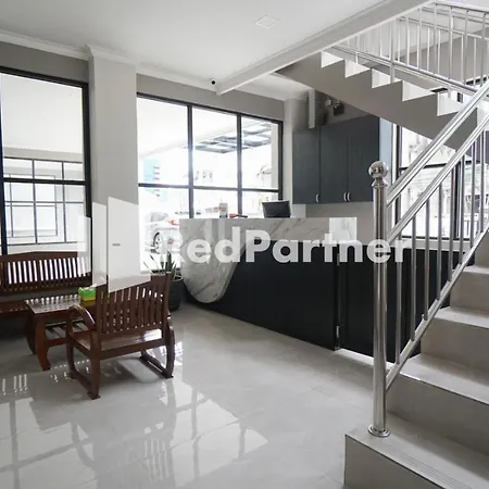 Roemah Tebet RedPartner-2